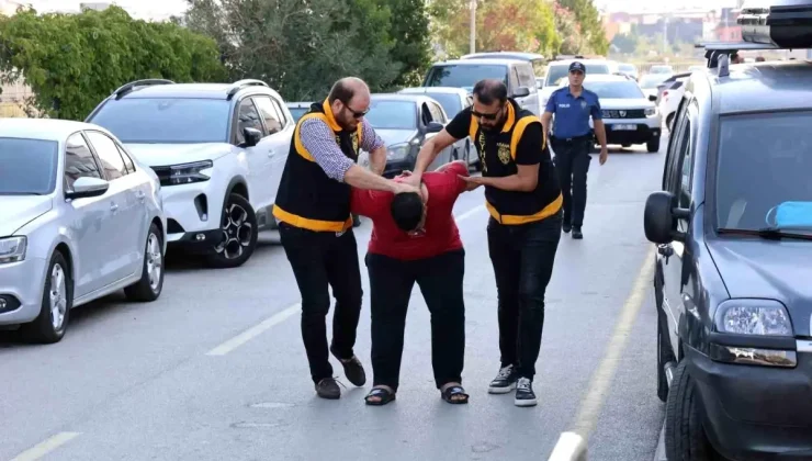 Adana’da Lise Öğrencisine Cinsel Taciz: Şüpheli Yakalandı